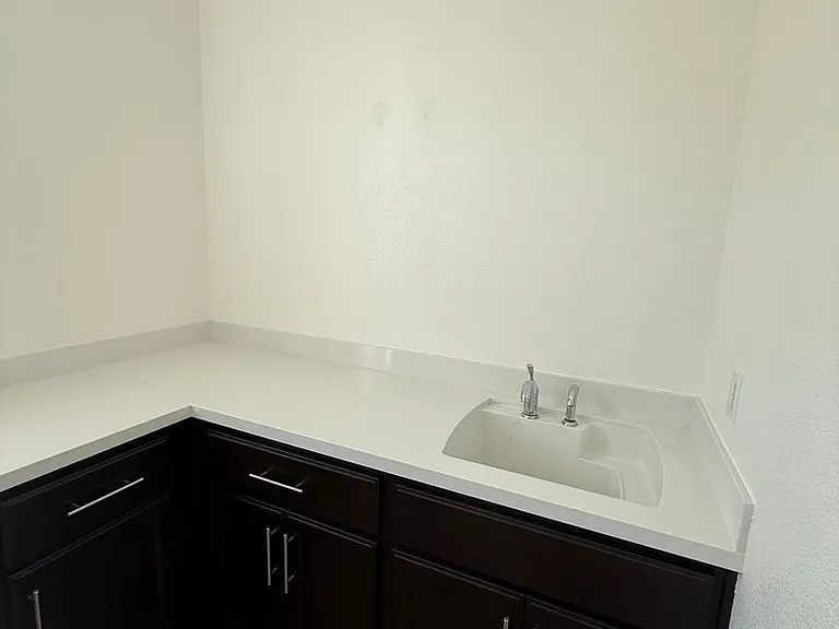 2460 Cinnabar Dr — Photo 14