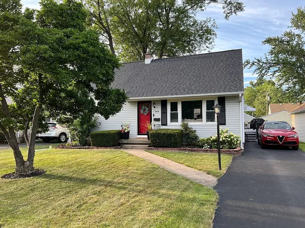 740 Oneida St, Lewiston, NY 14092