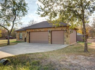 112 Pohakuloa Dr, Bastrop, TX 78602