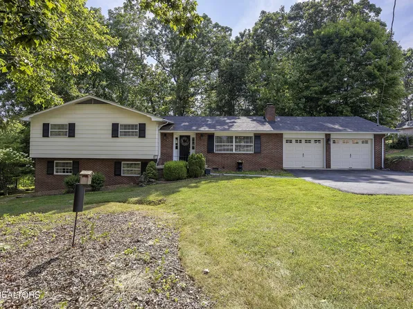 975 Ponder Cir, Knoxville, TN 37923