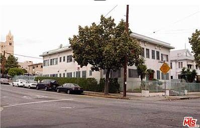 1st image of 2885 Francis Ave