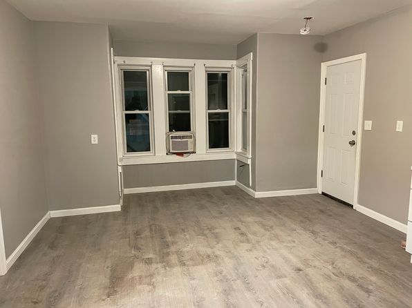293 Crescent St #2W