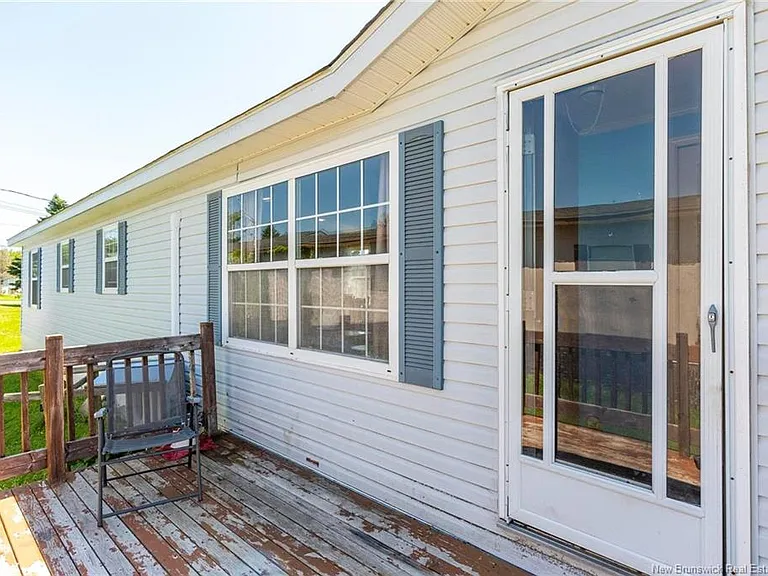 29 Gerald Blvd — Photo 27