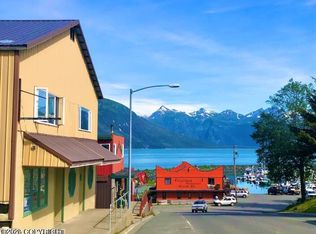 16 Main St, Haines, AK 99827
