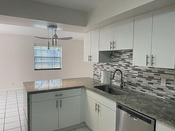 3rd image of 3191 Leewood Ter APT L138
