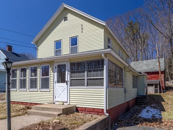 128 Center St, Ashburnham, MA 01430