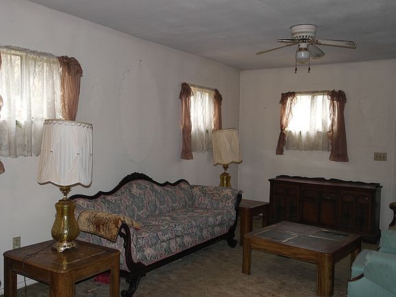 2nd image of 1044 Rockland Ave NW