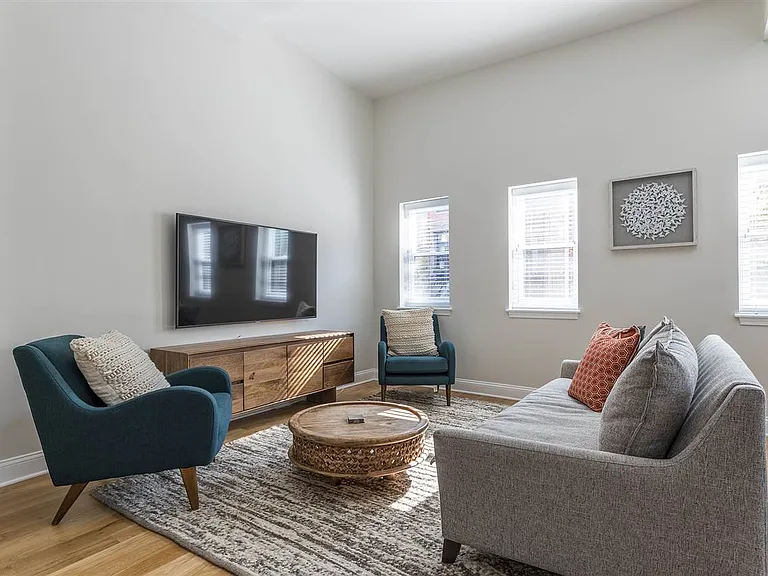72 Wayne St #1 — Photo 7