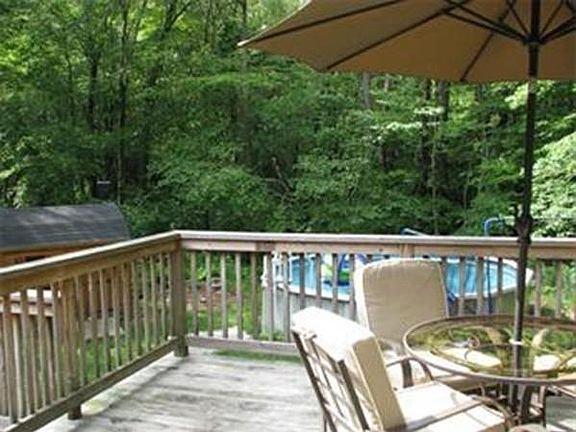 5th image of 218 Ponderosa Dr