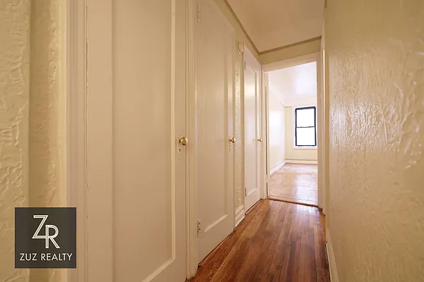 Rented by Zuz Realty | media 13