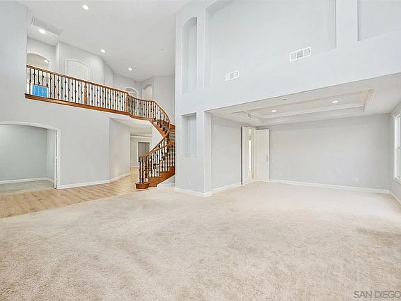 3rd image of 29190 Crystal Ridge Ct