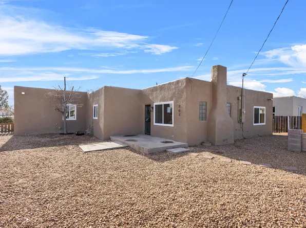 702 La Poblana Rd NW, Albuquerque, NM 87107