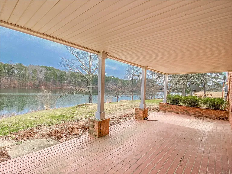 255 Starritt Ln — Photo 37