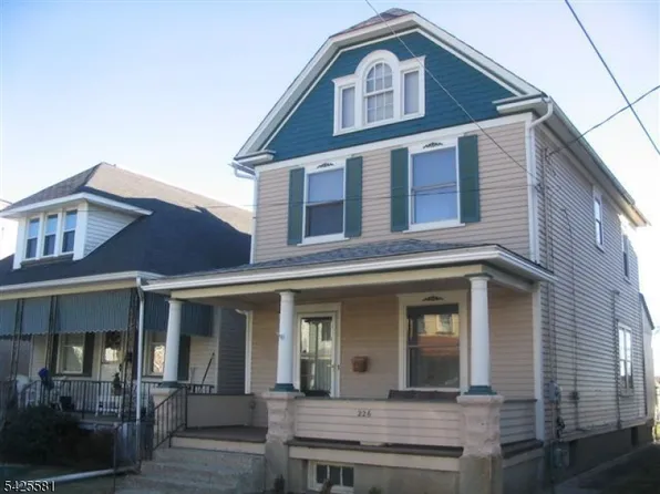 226 Irwin Street, Phillipsburg Town, NJ 08865