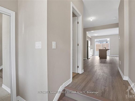 4th image of 517 Rye Grass Way