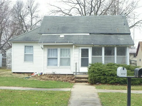 612 Washington St, Fayette, IA 52142