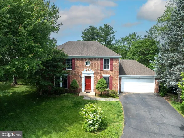 13123 Cross Keys Ct, Fairfax, VA 22033