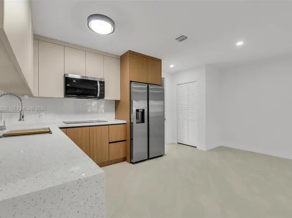 1700 NW 131st St, Miami, FL 33167