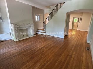5622 Darlington Rd, Pittsburgh, PA 15217