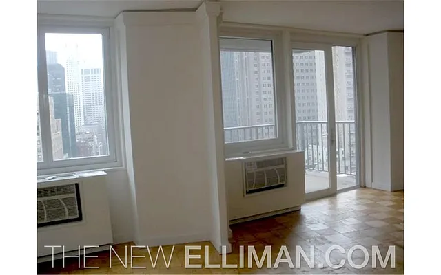 Rented by Douglas Elliman | media 20
