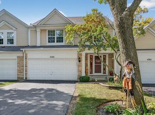 4760 Amber Cir, Hoffman Estates, IL 60192