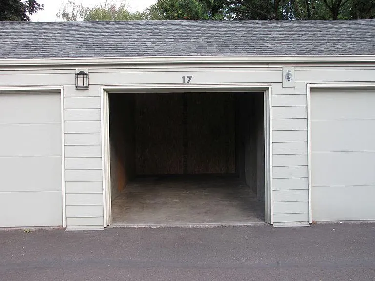 5190 NW Neakahnie Ave #17 — Photo 23