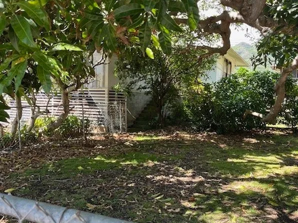 1986 9th Ave APT A, Honolulu, HI 96816