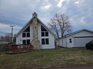 4990 Elm St, Newport, MI