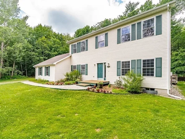 870 George Carter Rd, Becket, MA 01223