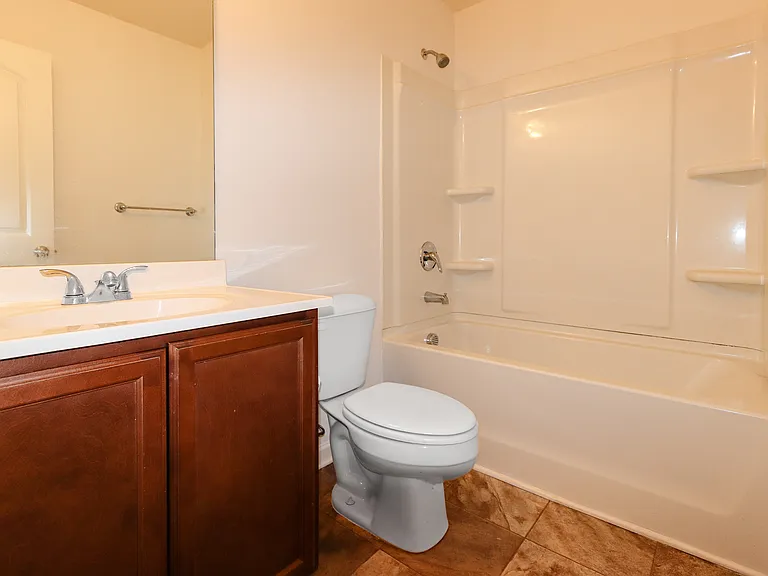 31 Southfork Dr SW — Photo 5