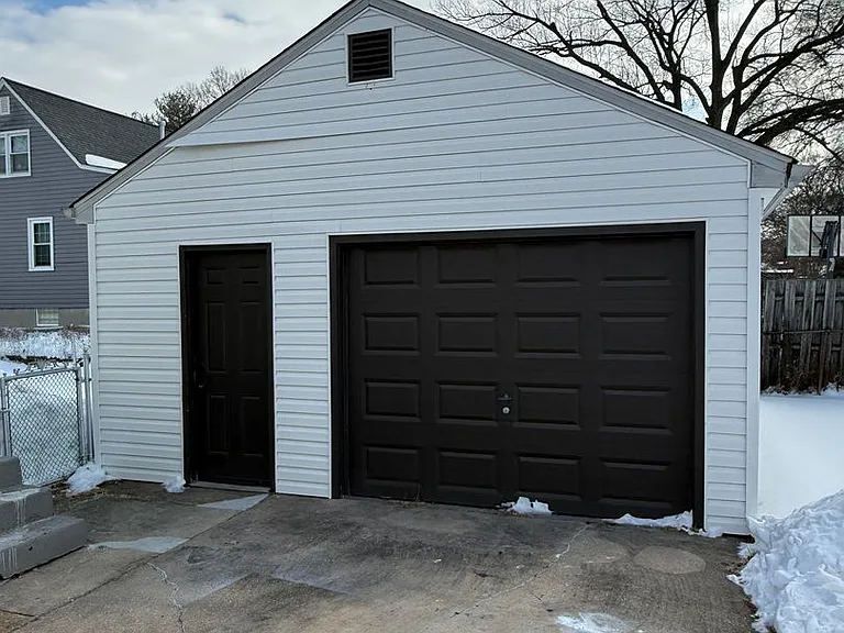 511 Riverside Rd — Photo 20