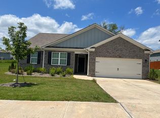 107 Rapps Ave, Pendergrass, GA 30567