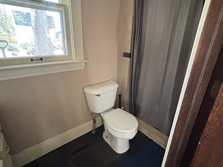 719 Wheaton Ave — Photo 17