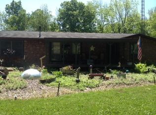 5912 E Country Club Rd, Logansport, IN 46947