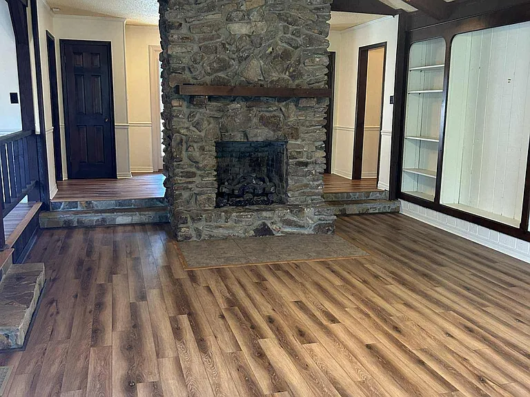 17835 Oakdale Rd — Photo 13