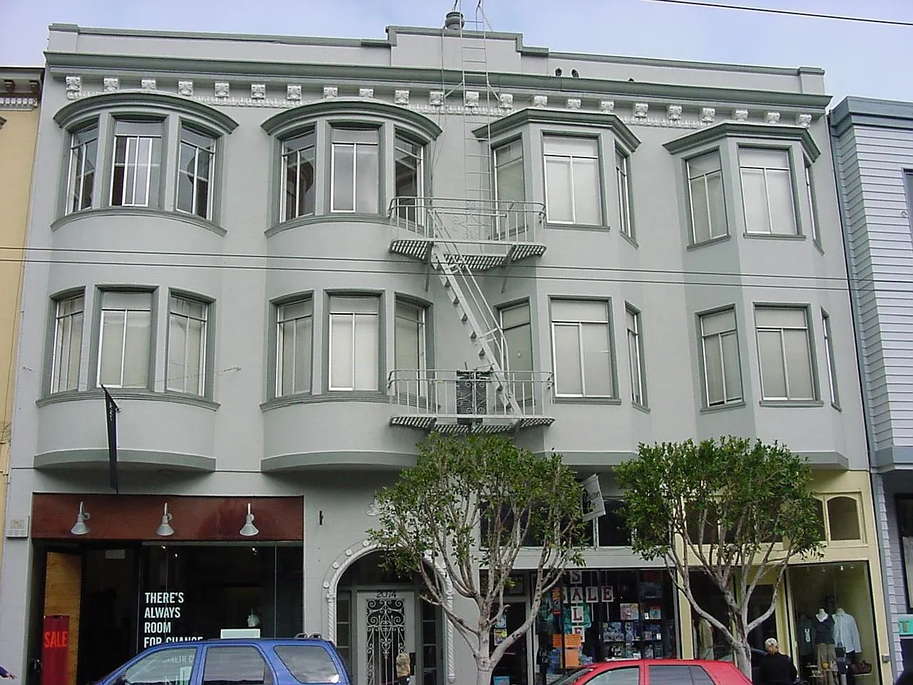 2074 Union St #2 photo 1