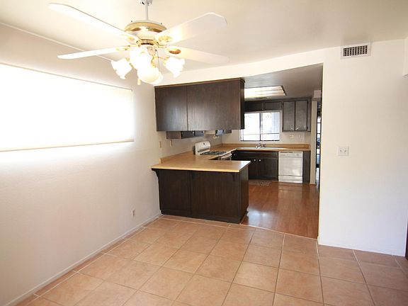 2nd image of 102 Jeranios Ct