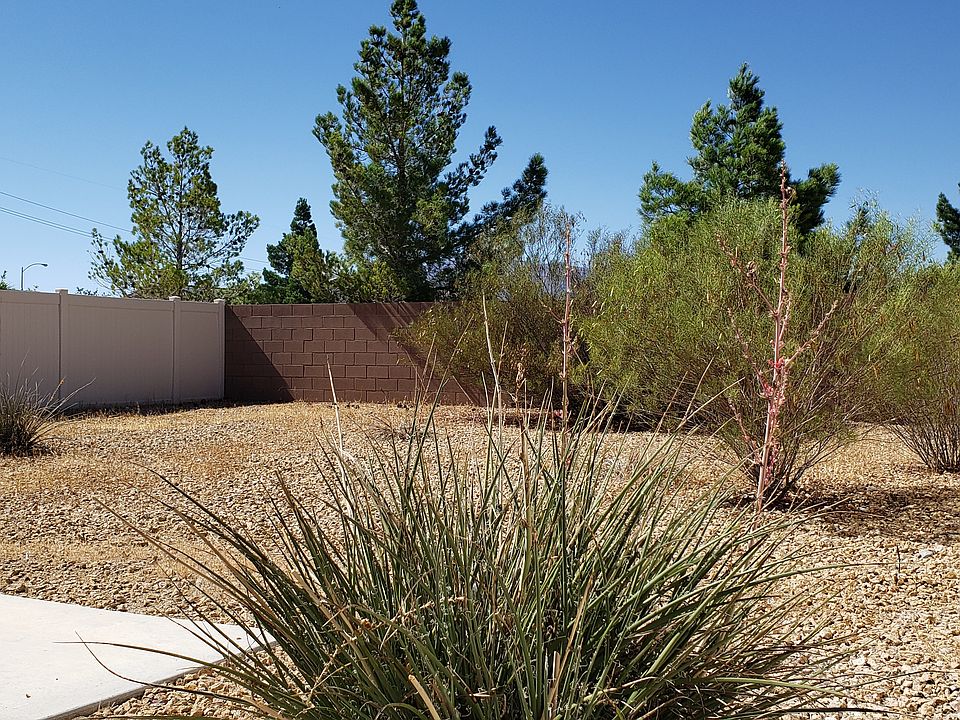 2nd image of 5536 Riva Del Lago Ct