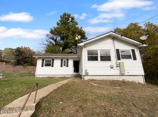 103 Gorgas Ln, Oak Ridge, TN 37830