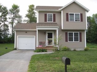 4 Ciara Dr, Grand Isle, VT 05458