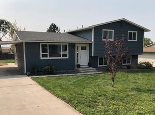 5733 Hillview Dr, Nampa, ID 83686