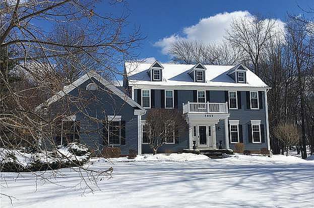 1st image of 5955 Laurawood Ln