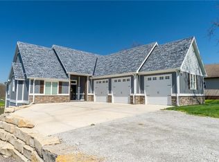 114 Goose Ct, Altamont, MO 64620