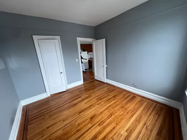 33-45 Murray St #C1, Flushing, NY 11354
