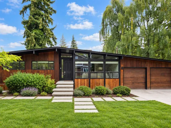 4018 89th Ave SE, Mercer Island, WA 98040