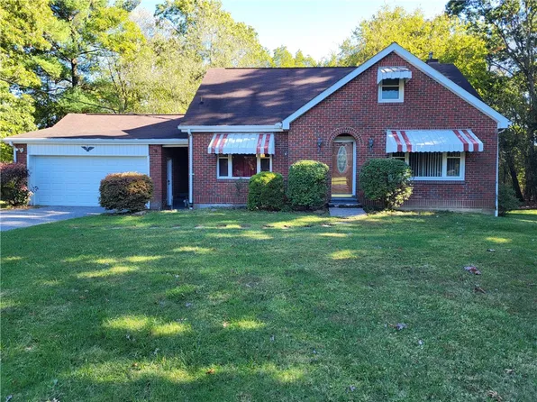 101 Gregden Rd, Butler, PA 16001