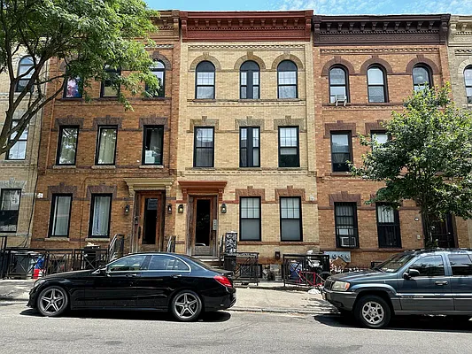 Rented by Doorway NYC, LLC | media 22