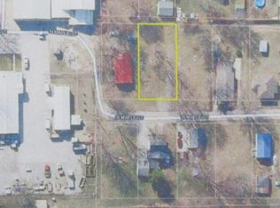 410 N Maple St, Akron, IN 46910