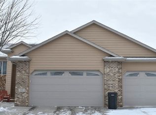 2617 E Augusta St, Brandon, SD 57005