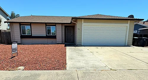 821 Osprey Way Photo 1
